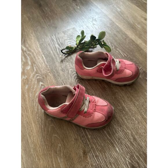 Pink Athletic Sneaker Running Shoe - Picture 3 of 3